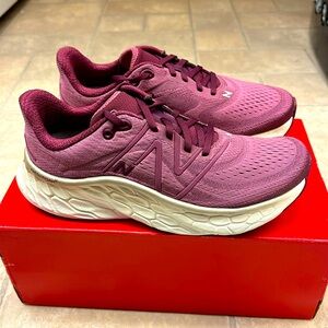 New Balance Women's Athletic Shoes - Maroon and White